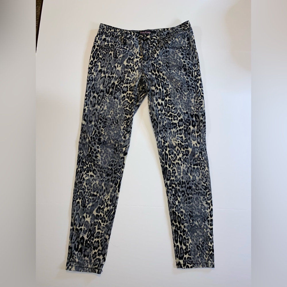 Freestyle Revolution Cheetah Print Skinny Jeans Size 7